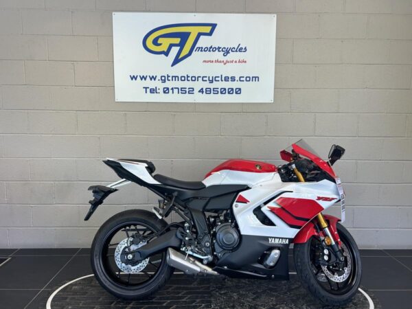 2026 Yamaha YZF-R7 70TH Anniversary