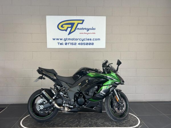 2025 Kawasaki Ninja 1000 SX