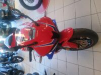 2025 Honda CBR600RR thumbnail 4