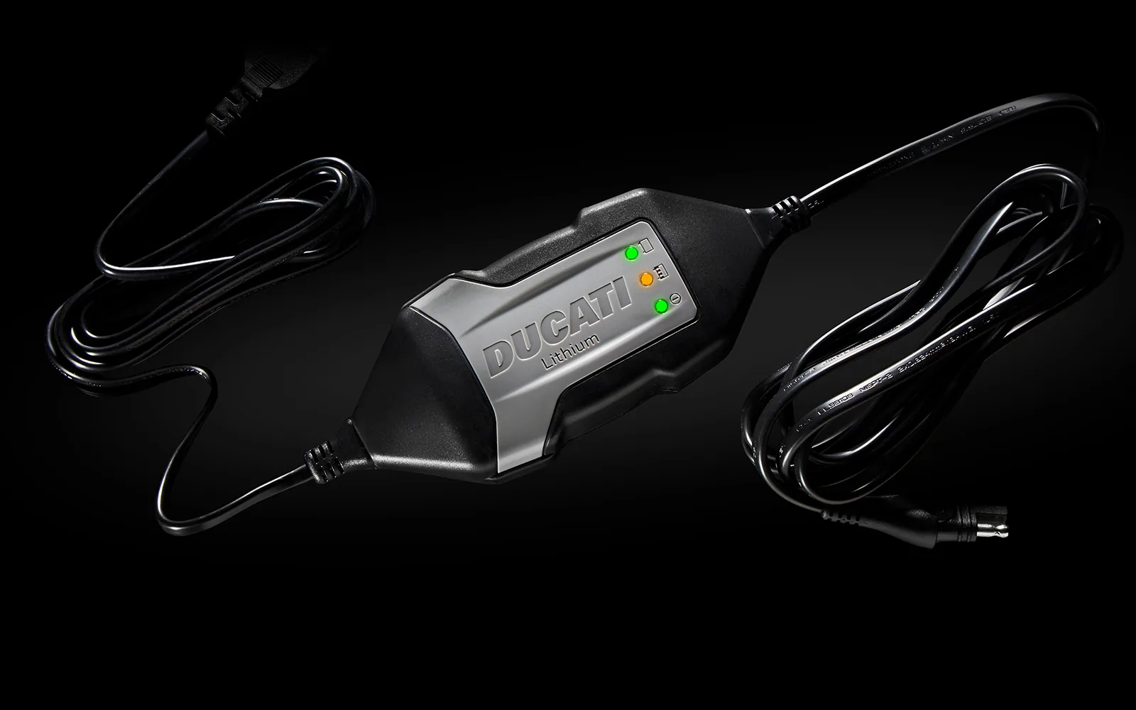 Ducati Lithium Battery Charger 本体 Ducati Lithium Battery Charger by TecMate | GT Motorcycles