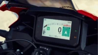Honda CBR 500R thumbnail 13