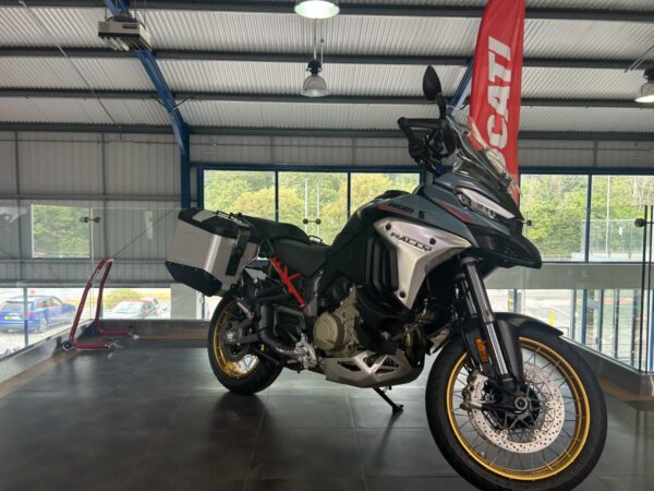 2026 Ducati Multistrada V4 Rally Full