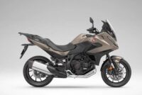 2026 Honda NT1100 thumbnail 1