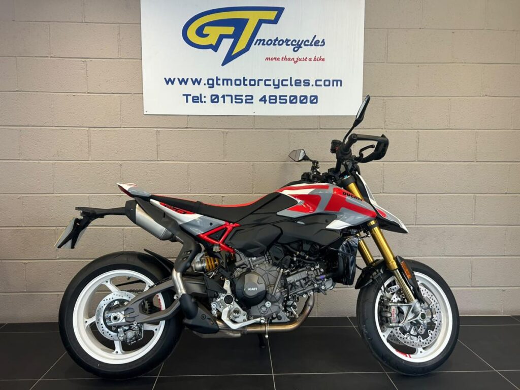 2027 Ducati Hypermotard V2 SP